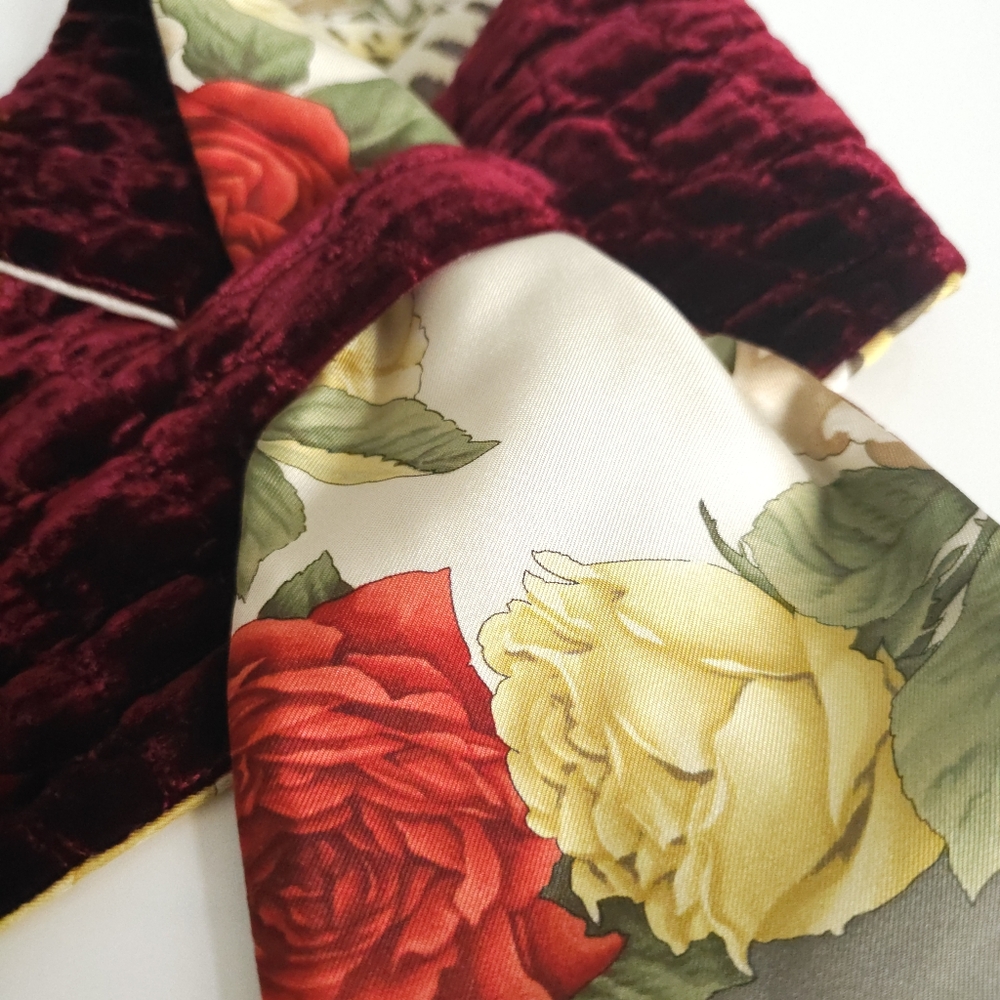 Salvatore Ferragamo burgundy velvet   flower leopard pattern silk scarf - Picture 4 of 16